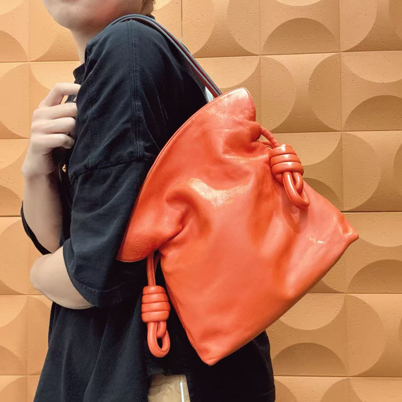 95新 LOEWE/罗意威 【胖】35QQ03 橙色福袋单肩包