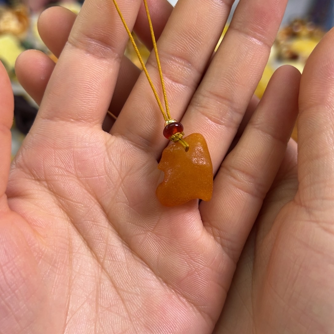 未镶嵌琥珀裸石蜜蜡