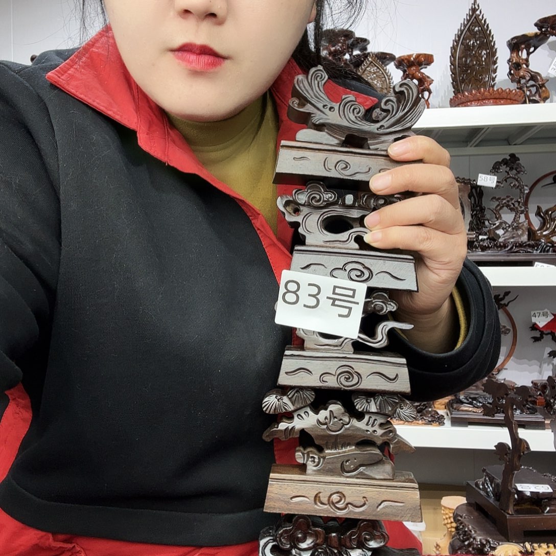 與***行非洲紫檀（红花梨）83