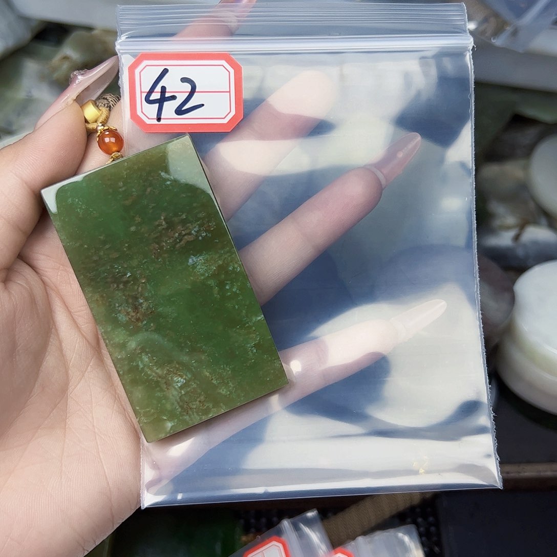 和田玉珠宝半成品未镶嵌