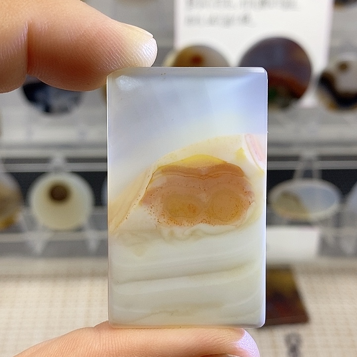 未镶嵌颈饰玛瑙/玉髓