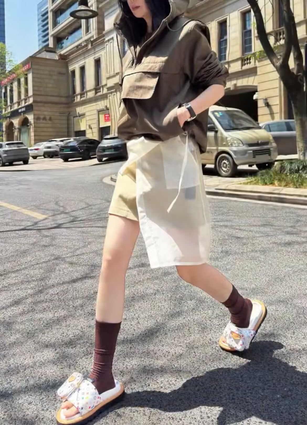 细节拉满 字母齐全 广广顶奢天花版本男女款情侣拖鞋休闲时尚夏潮