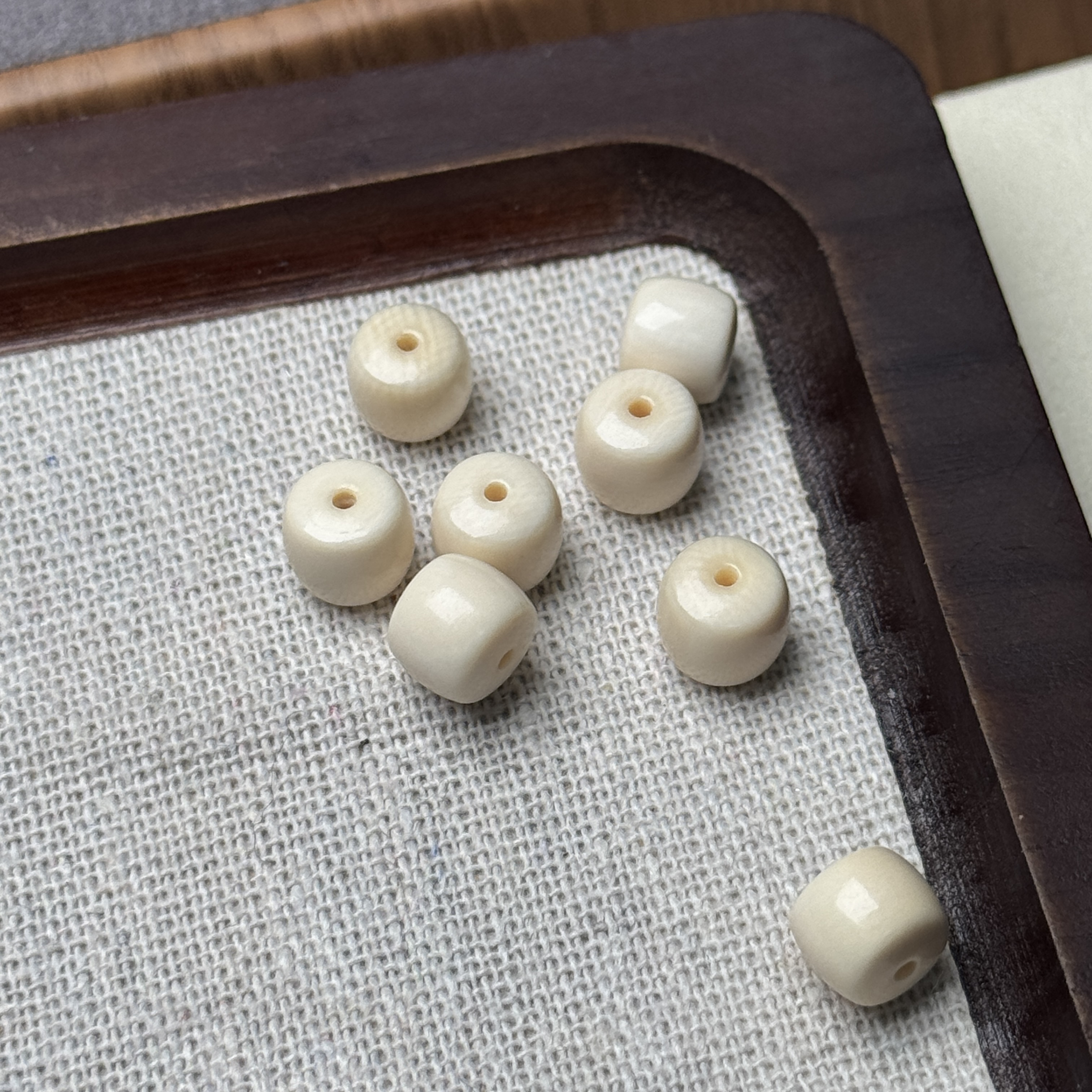 天然猛犸直切珠8-9mm