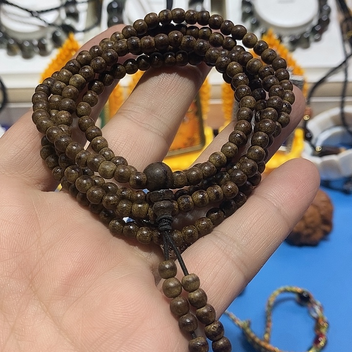 玛瑙/玉髓足铂镶嵌颈饰10