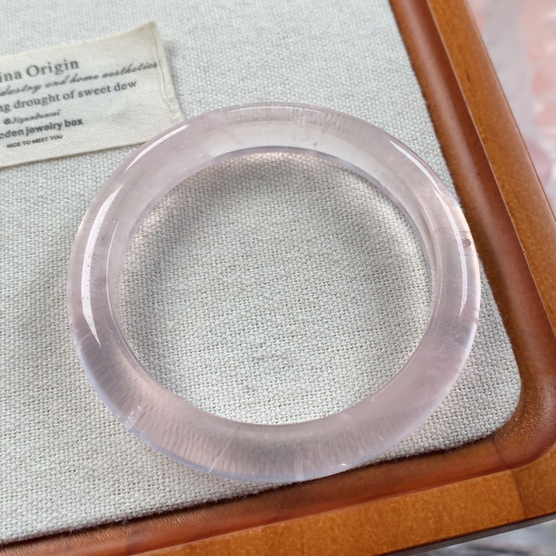 水晶手镯未镶嵌圈口55,4 微瑕 不退换