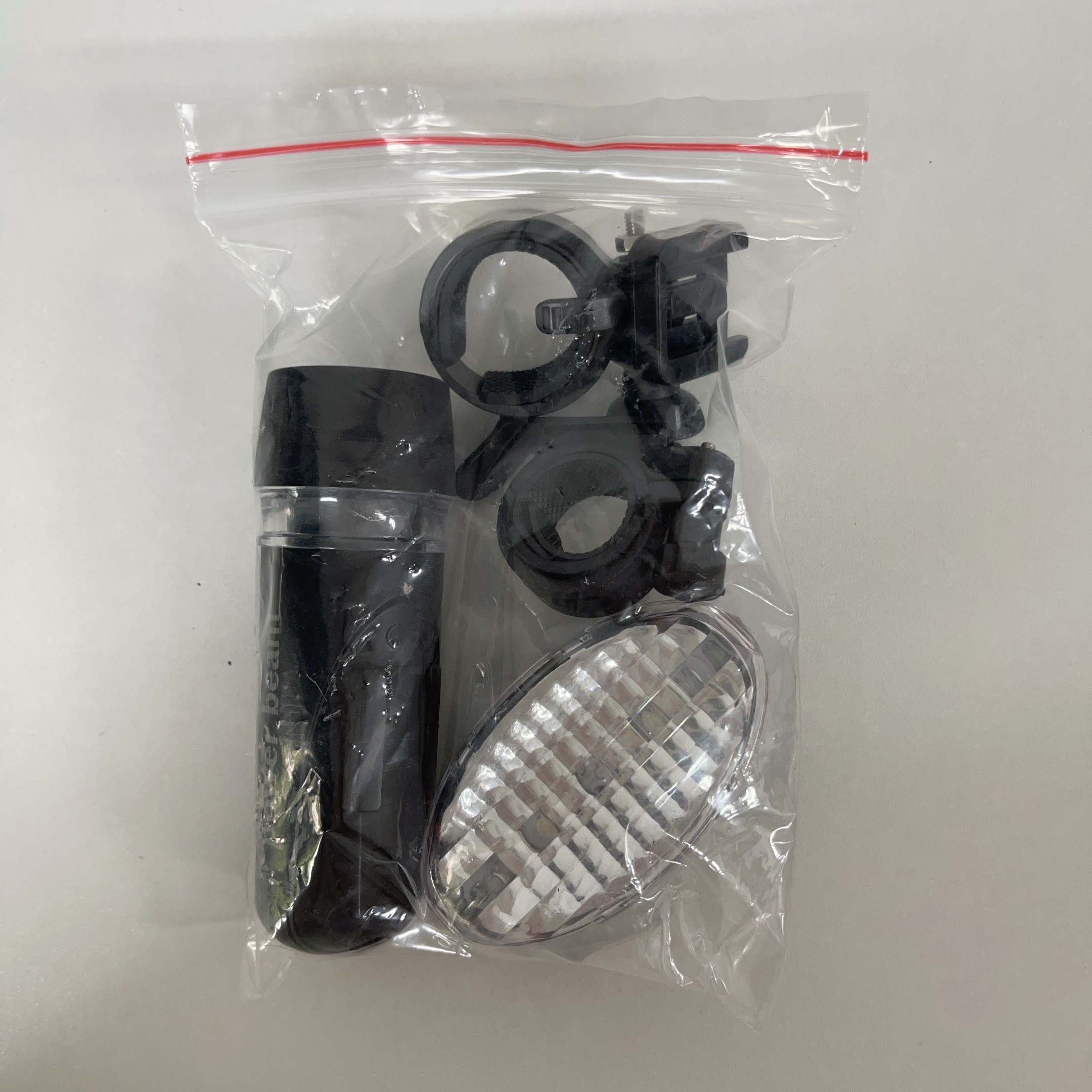 自行车灯夜晚照明