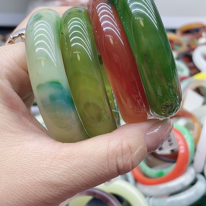 玛瑙/玉髓未镶嵌手镯