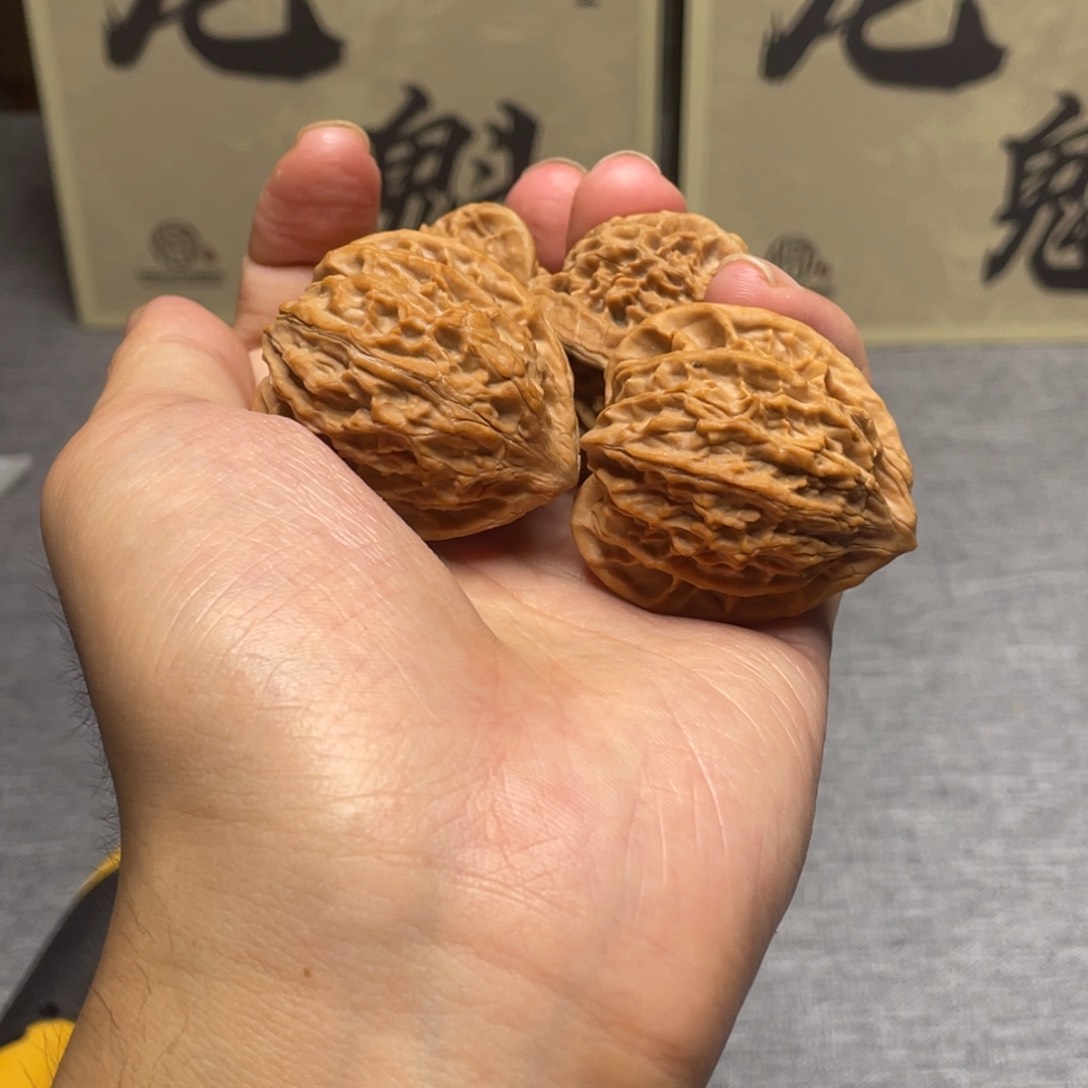 文玩核桃把件血灯笼 016 