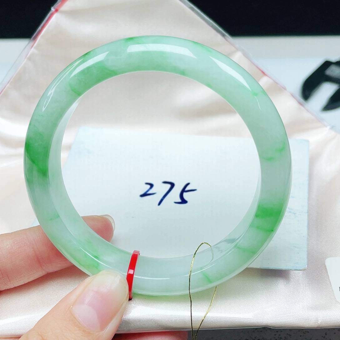 翡翠未镶嵌手镯正圈54.8