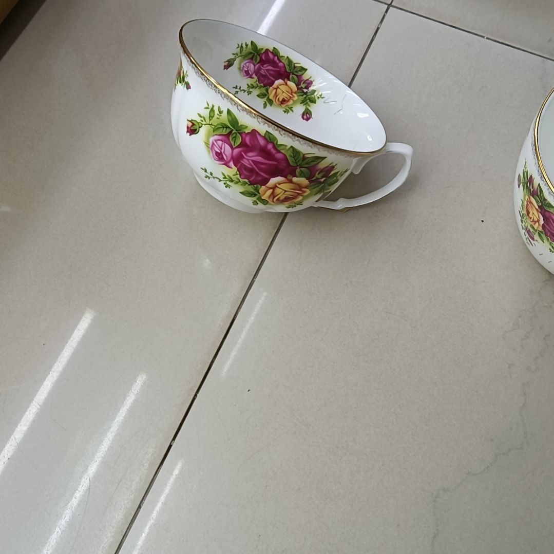 新***好红拍奶茶杯两个