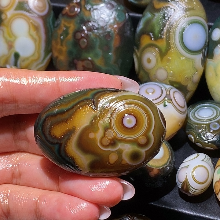 玛瑙/玉髓未镶嵌珠宝奇石101