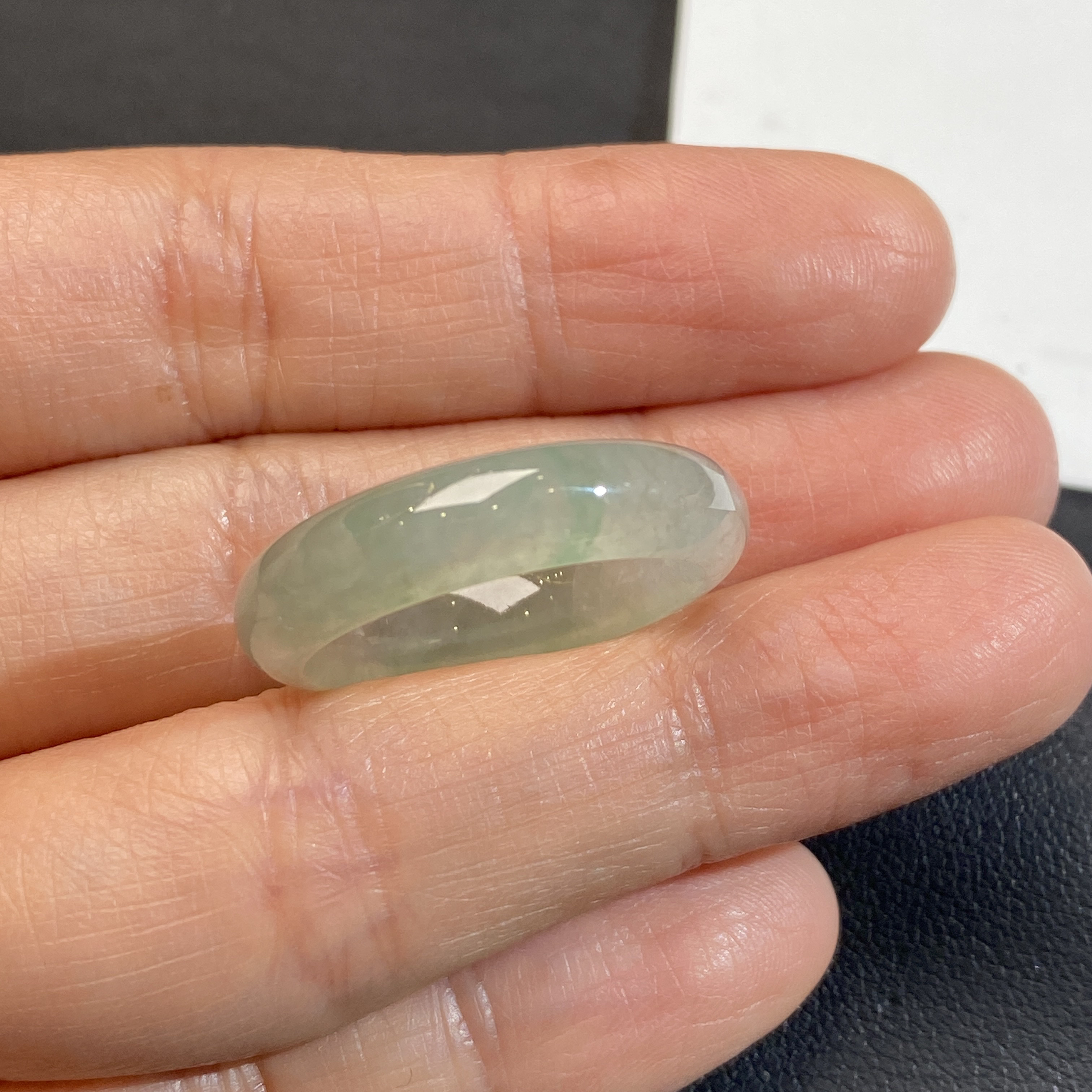 冰种飘花翡翠玉戒指 圈口17 种老起光 冰透水润 上手大气