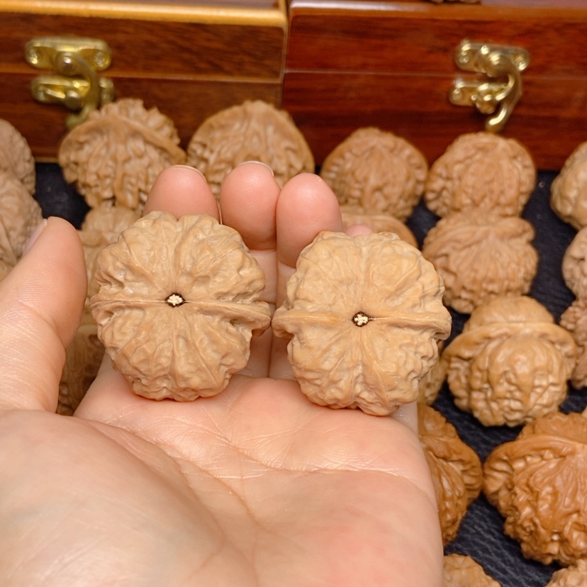 【闪购商品】文玩核桃吊坠傻****圈蛙蛙37