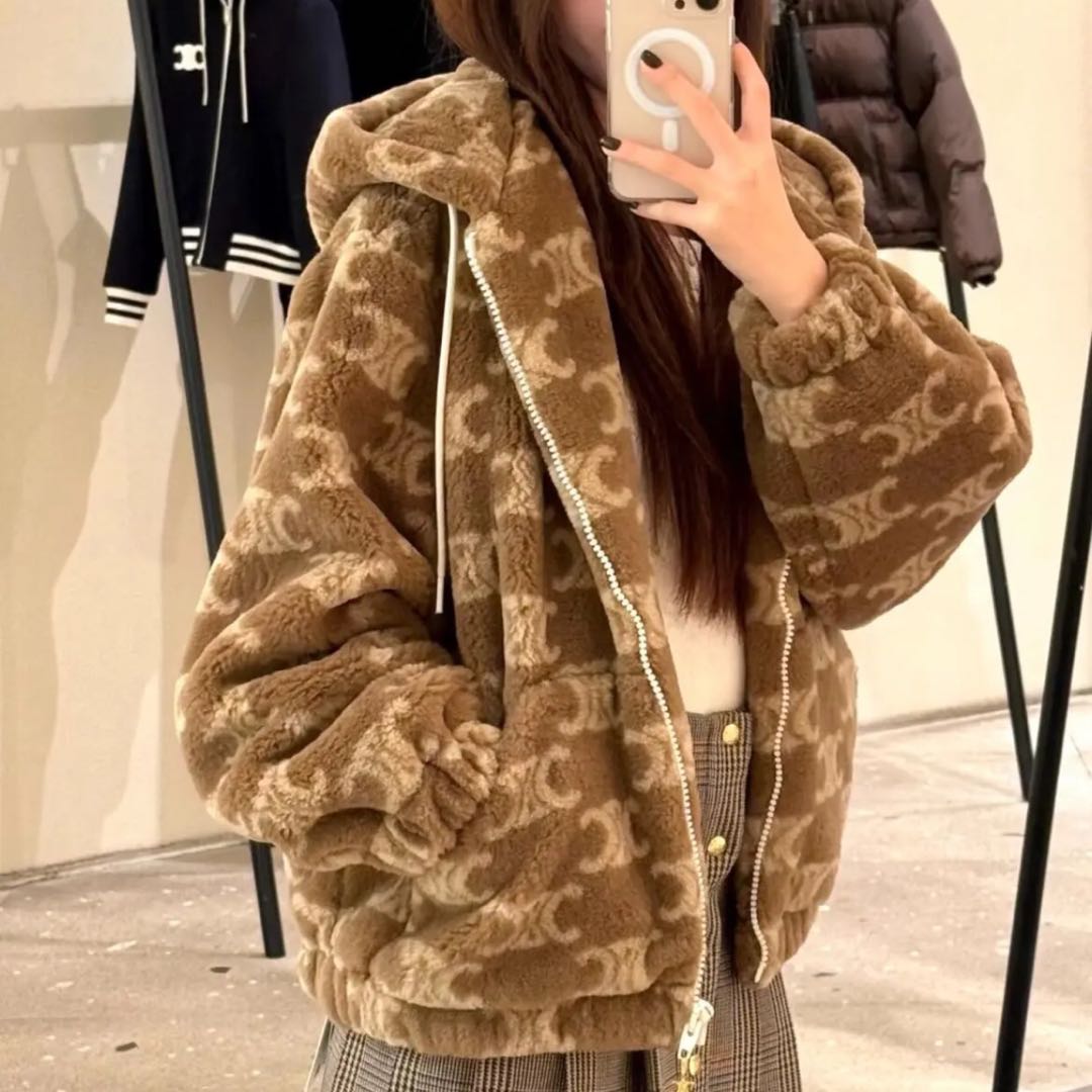 99新 Celine/思琳 99新/Celine /泰迪外套 /Xs码/Xsp39390/公价23