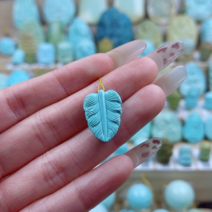 绿松石未镶嵌珠宝奇石