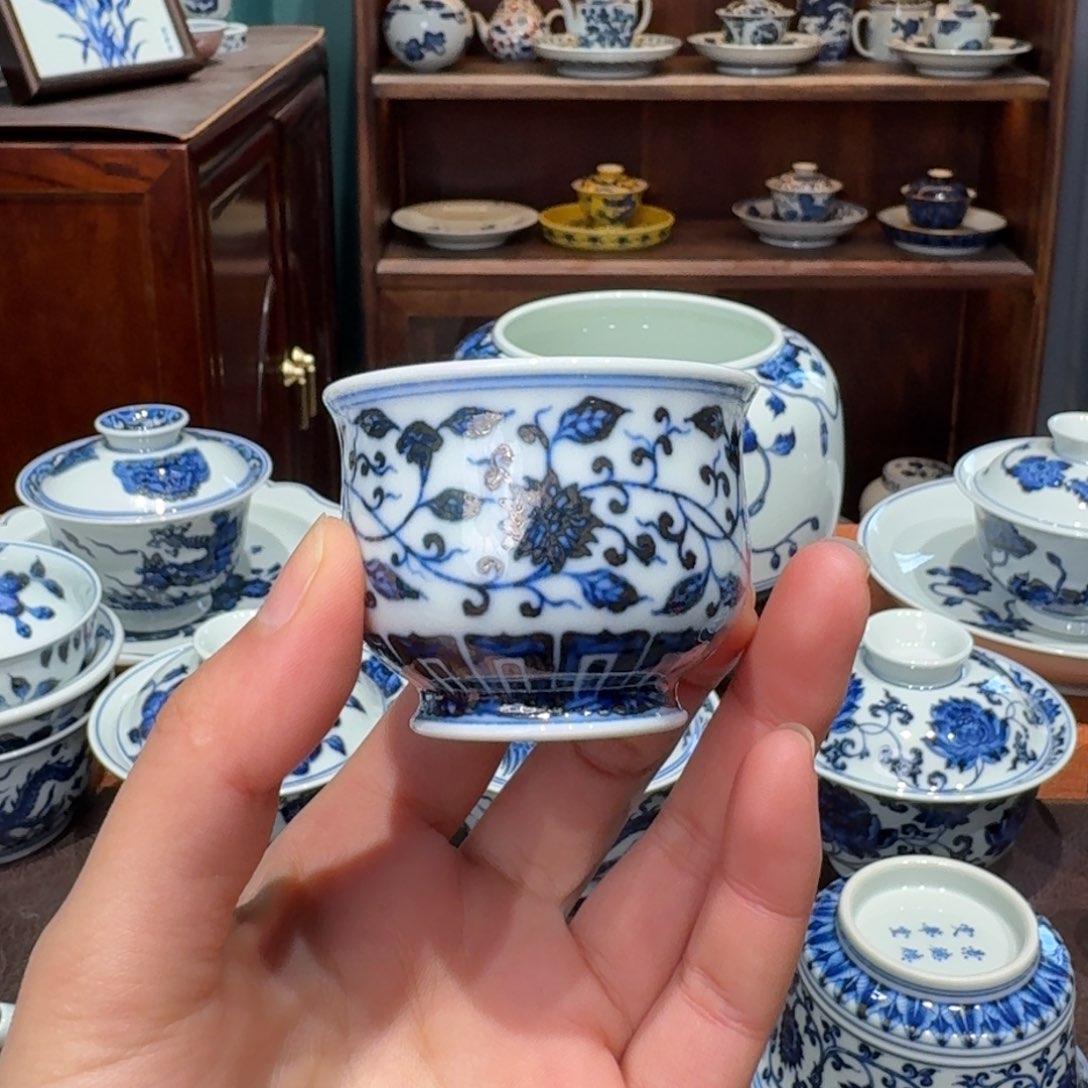 青花雯华堂手绘杯杯