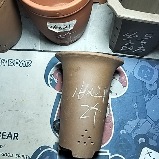 小号兰花紫泥两个