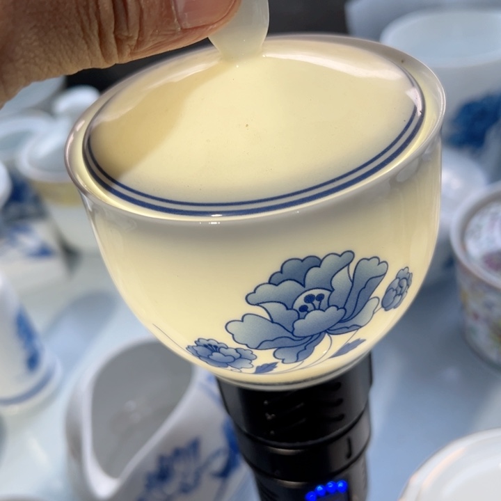 杯青韵炖盅陶瓷一个