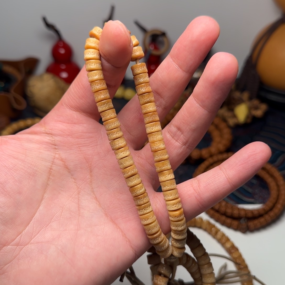【闪购商品】吊坠紫金鼠龙脊嘎嘎