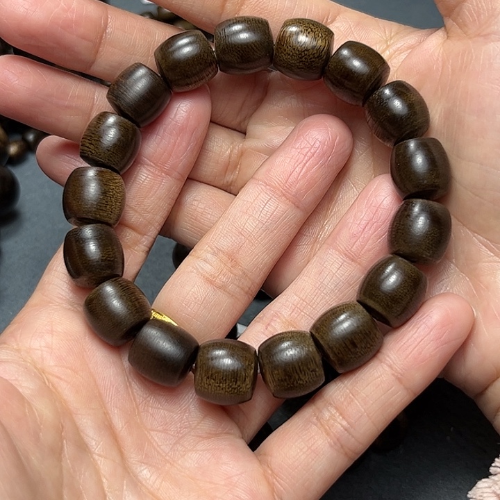 沉香手串利****店白棋玉化