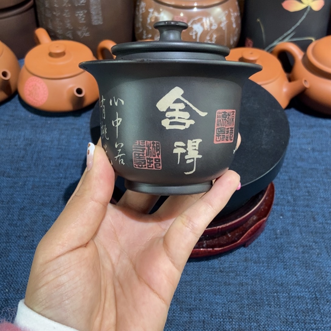 2微瑕建水紫陶手工彩填手抓壶160c