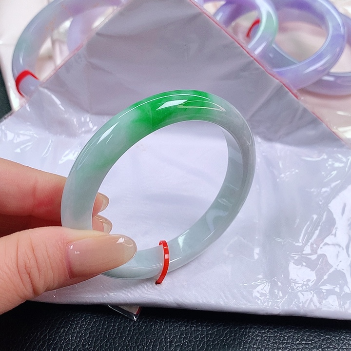 未镶嵌手镯翡翠8178ccvvb