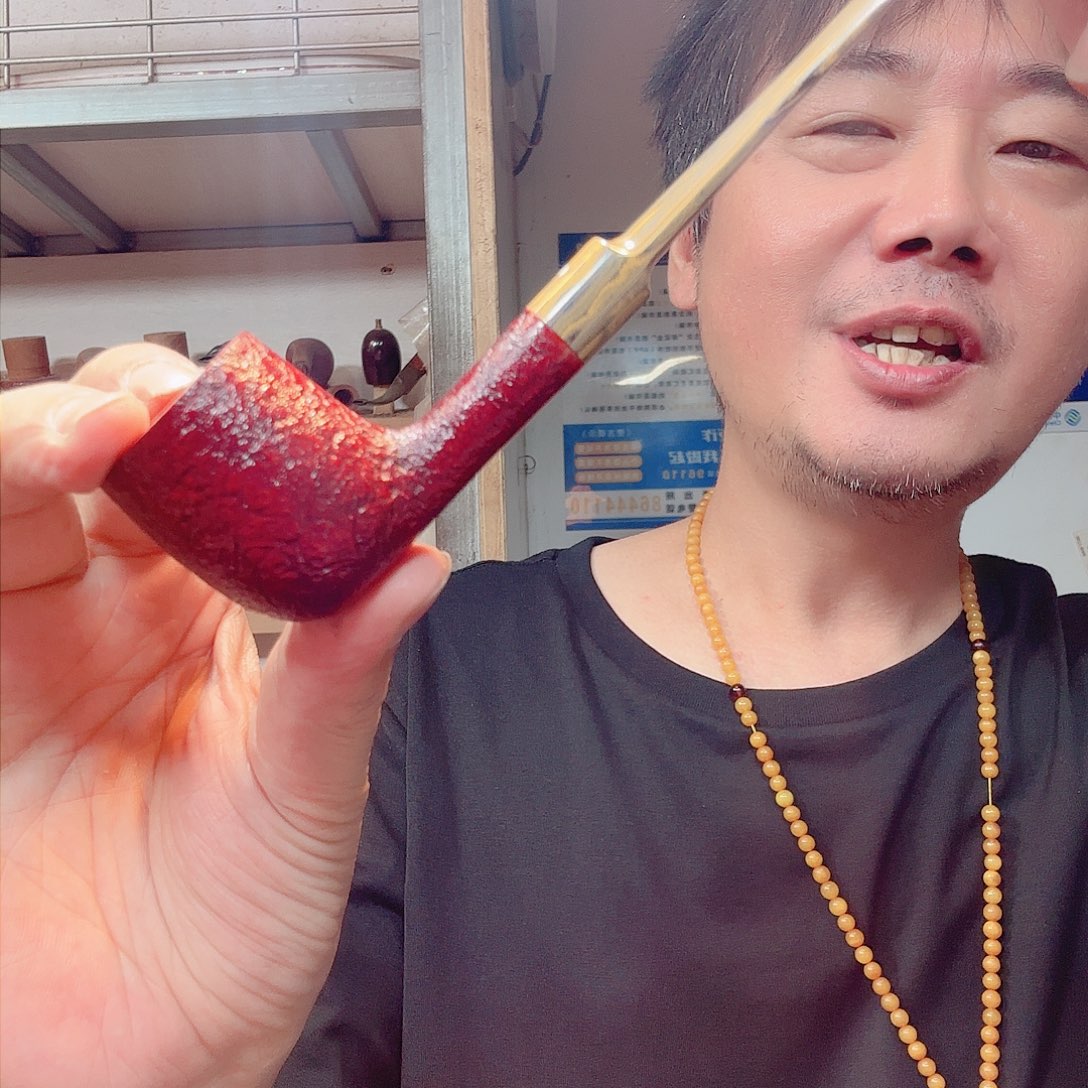 鸿*焦耀烟斗一直斗