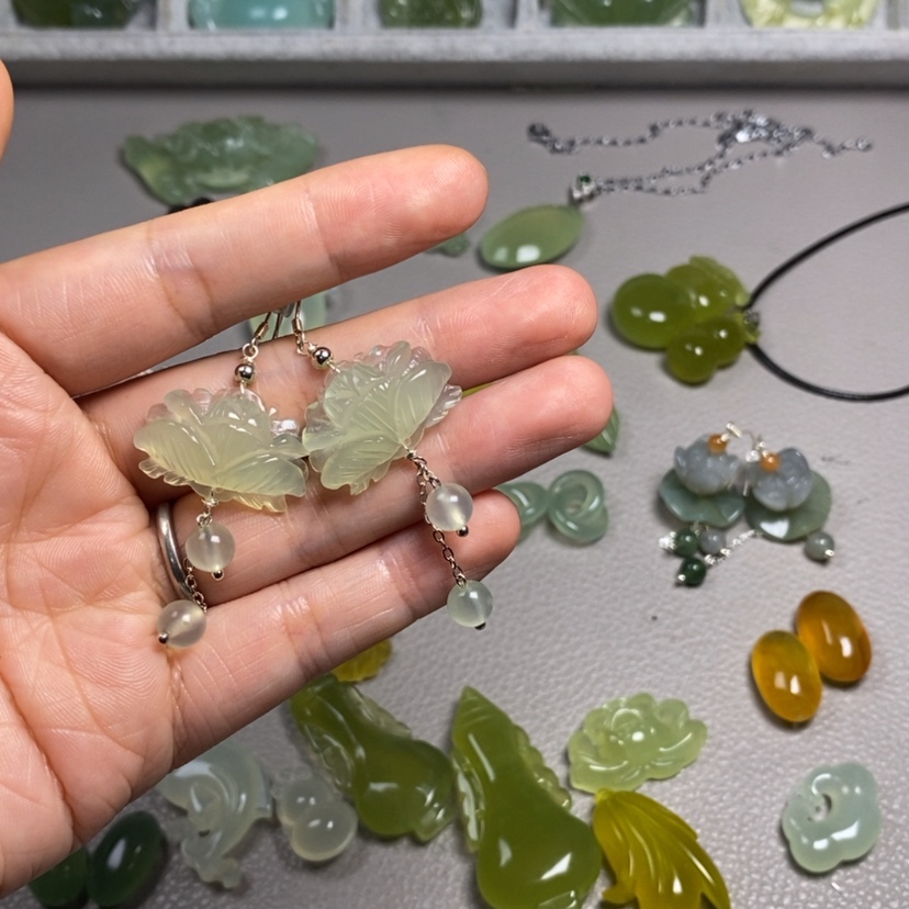 【闪购商品】蛇纹石玉未镶嵌挂件耳饰耳环项链