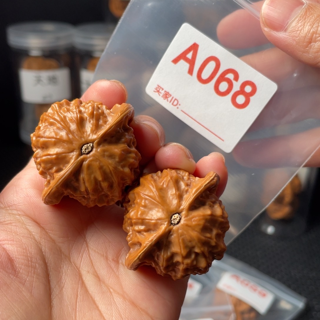 文玩核桃把件41瓷娃娃