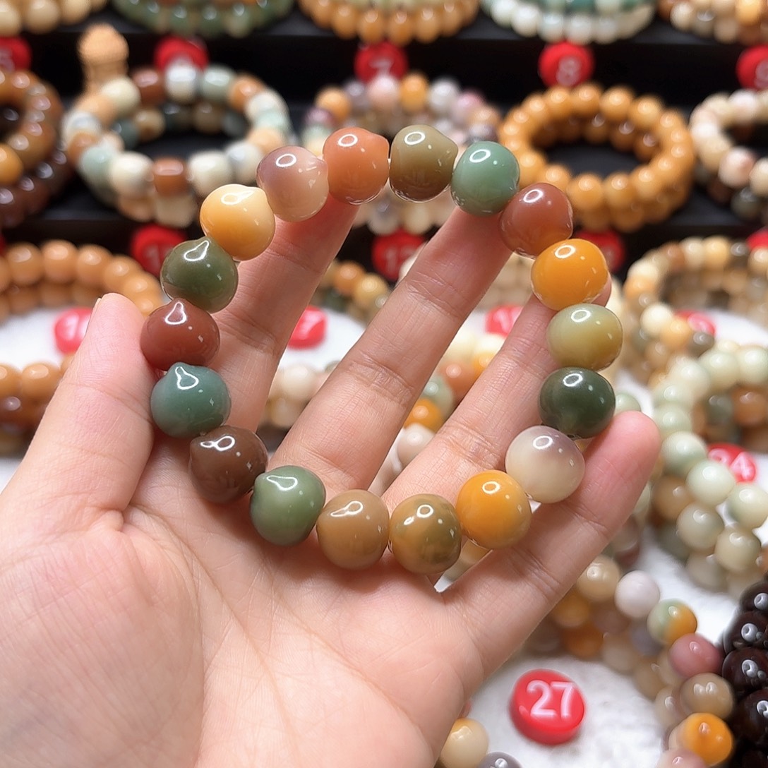 ****4菩提根/象牙果手串