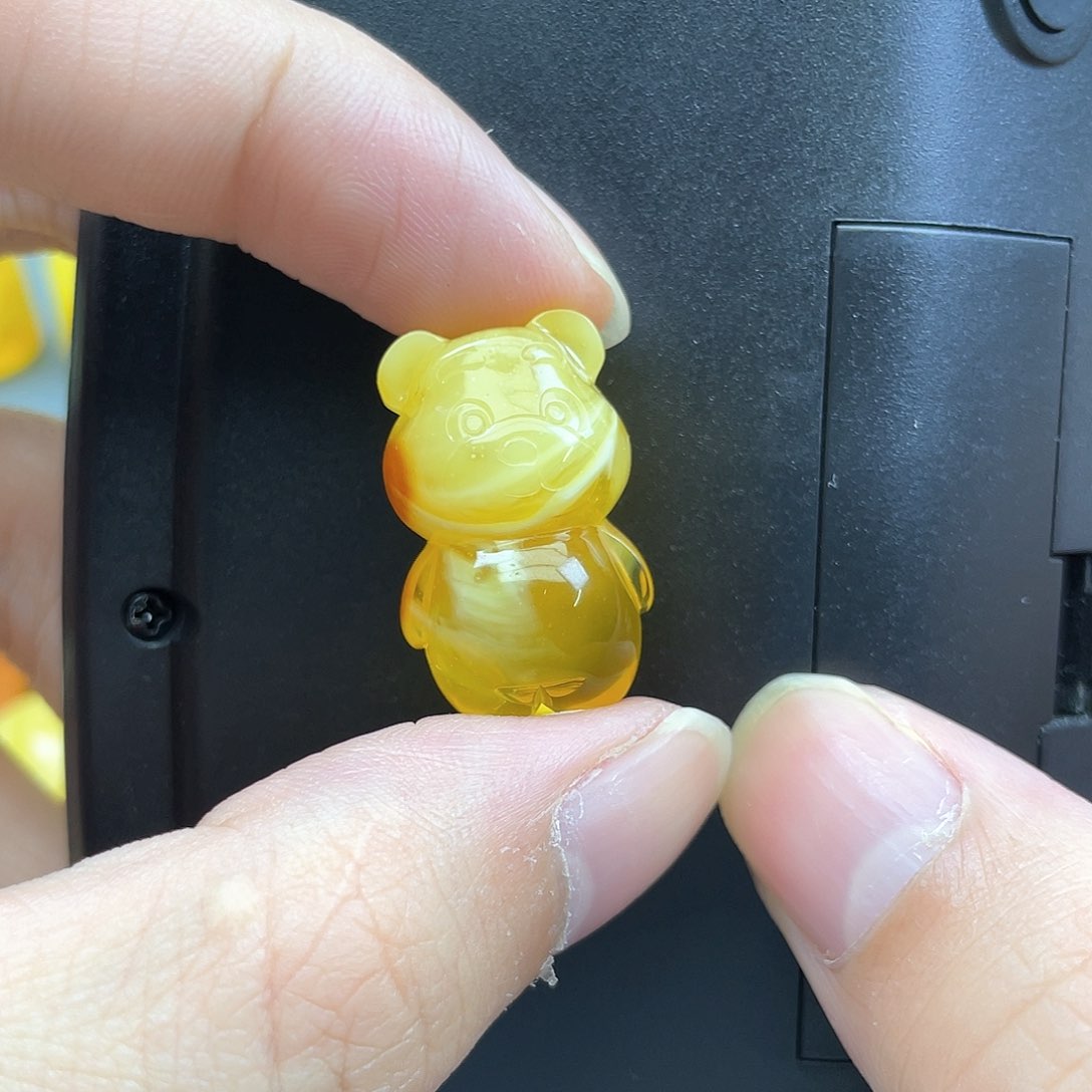 琥珀裸石未镶嵌蜜蜡