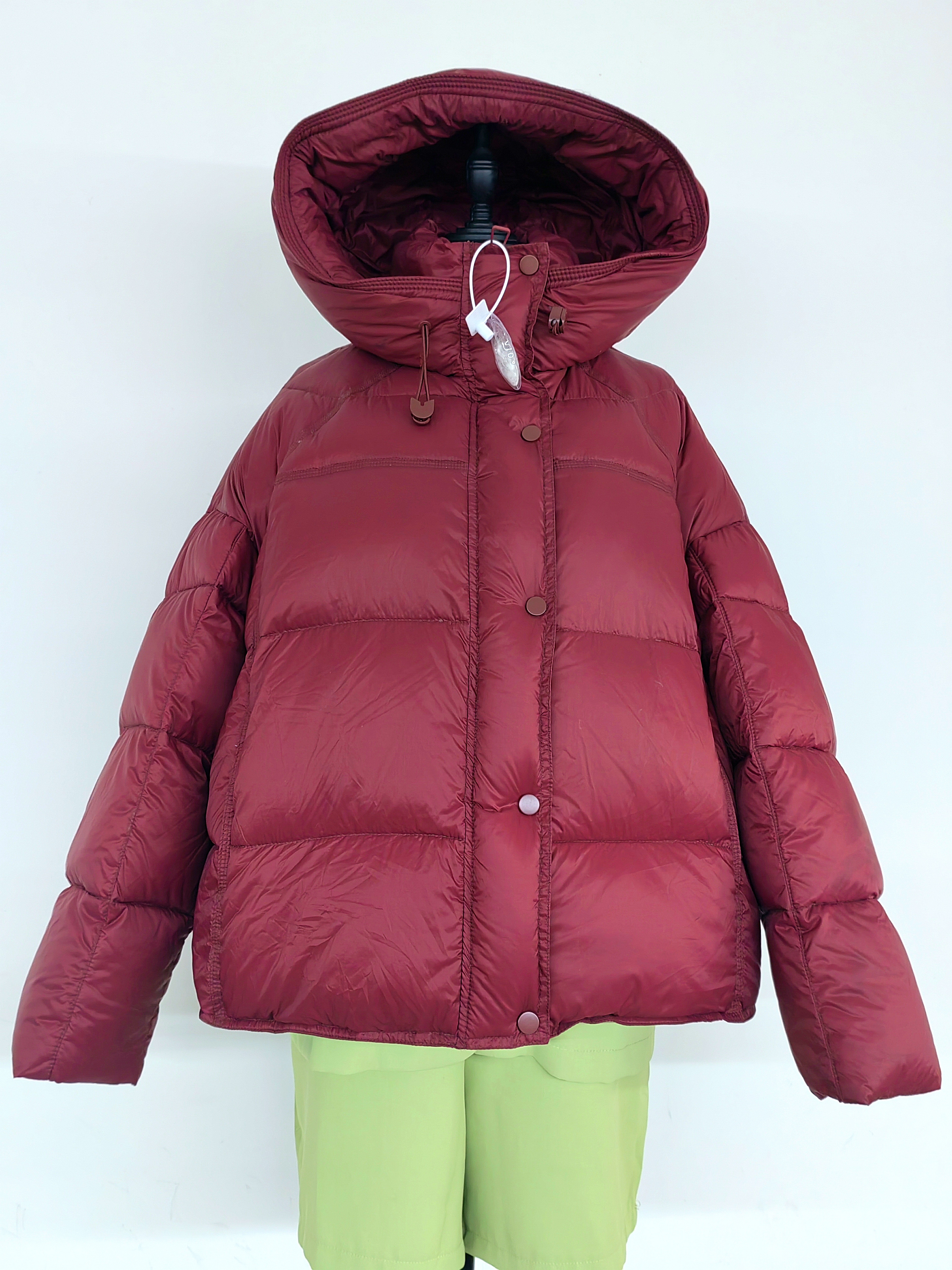 泡芙短款羽绒服厂家直销