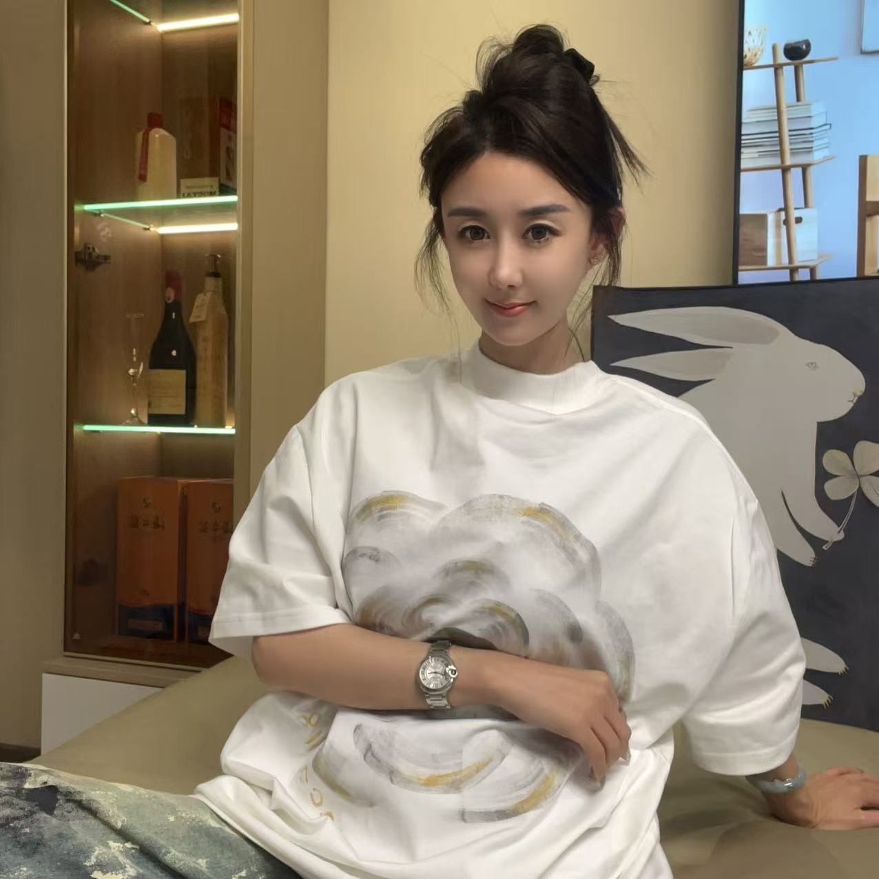 8277山茶花手绘奢潮T恤-男女同款重磅欧货潮牌T恤