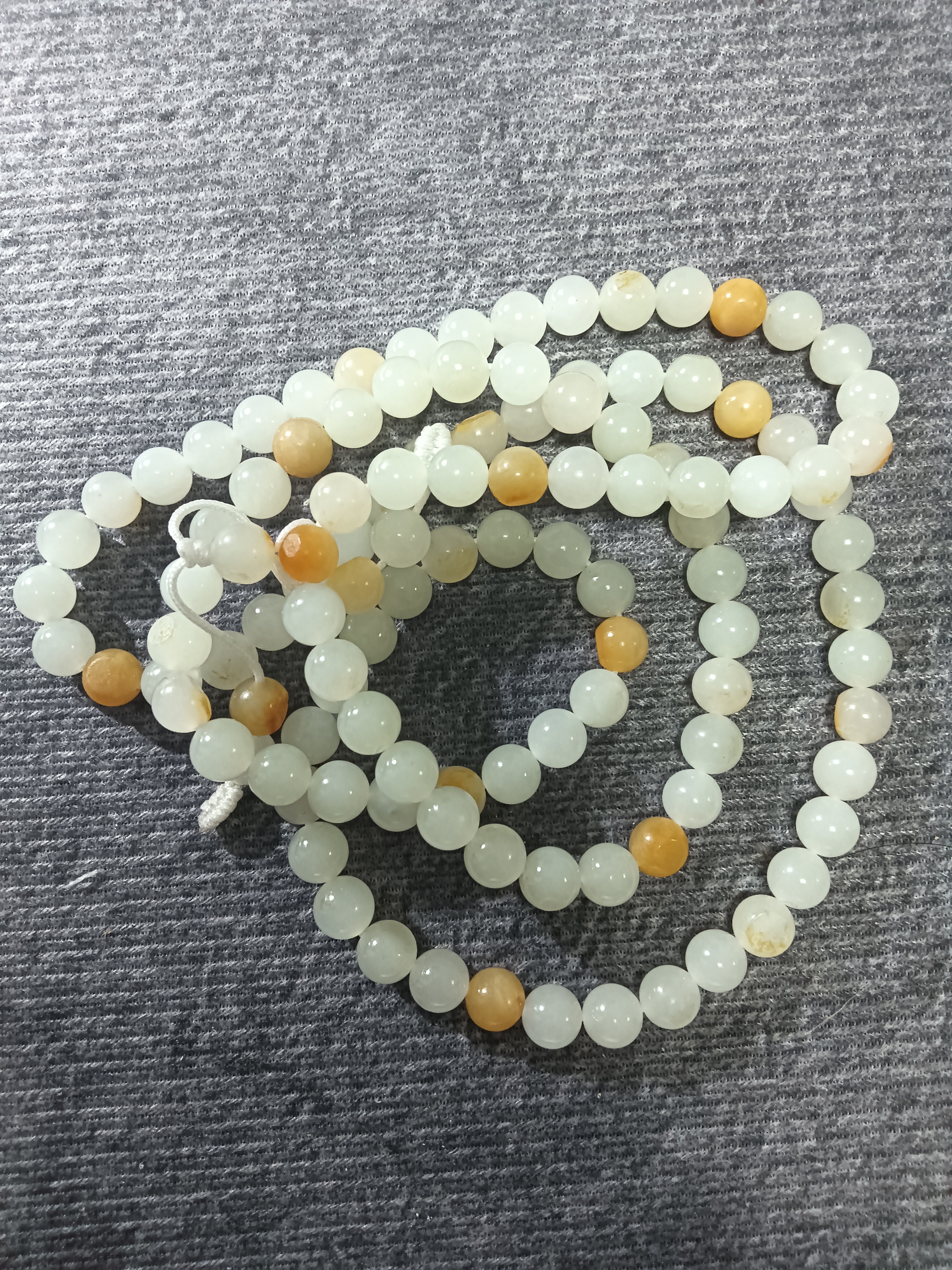 新疆和田玉精品手串