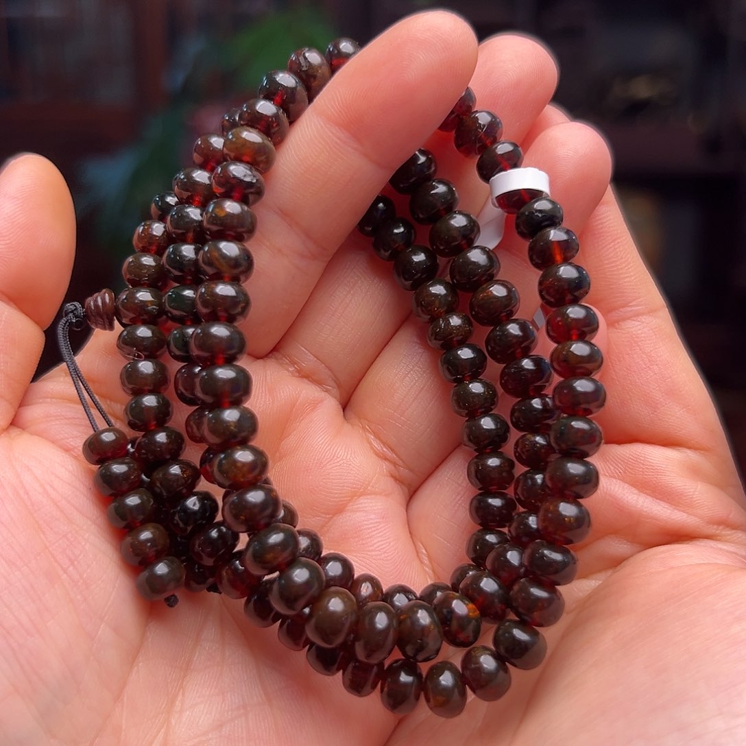 琥珀裸石未镶嵌抚顺琥珀20464。7m m