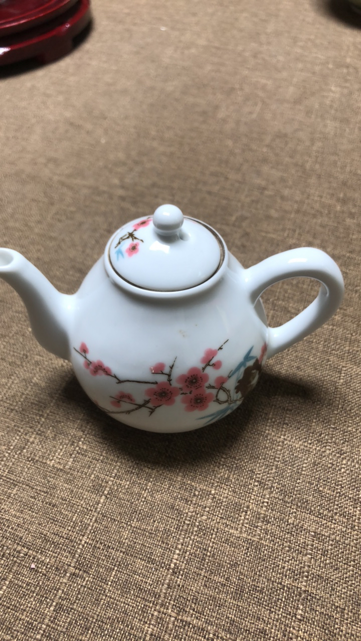 精品瓷器水点桃花壶