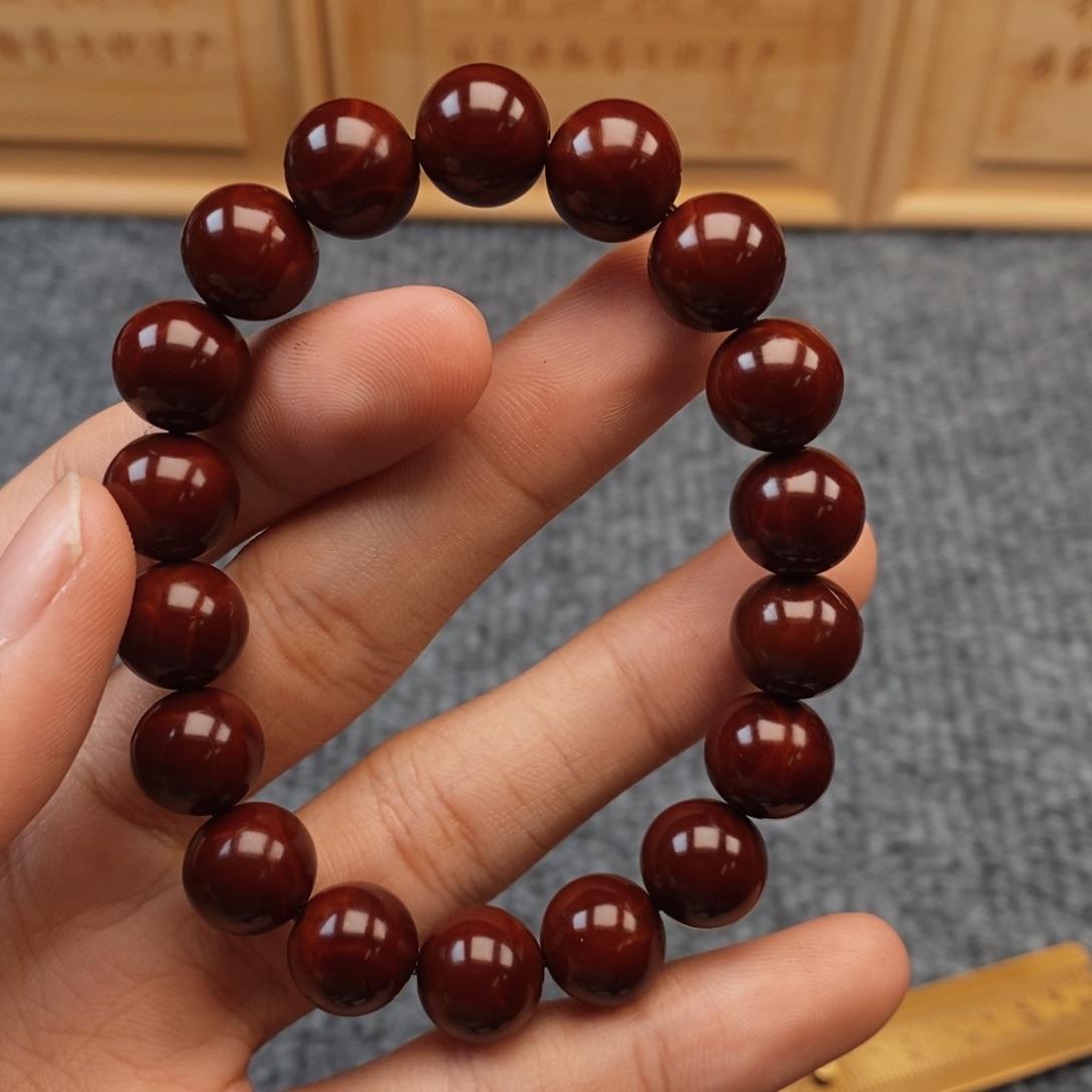 布***里手串/手链橄榄核光珠