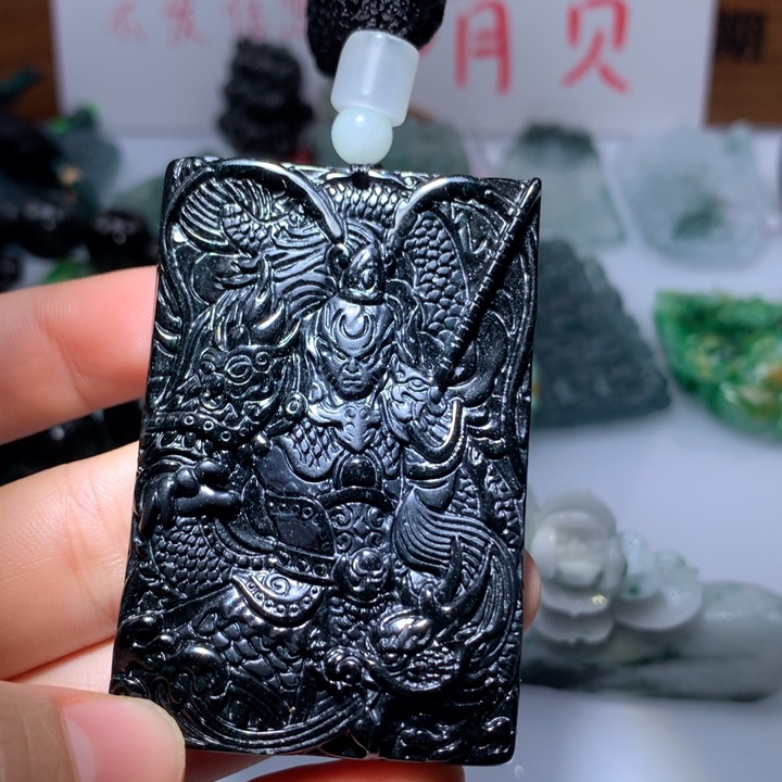 翡翠颈饰未镶嵌保真天然A货翡翠