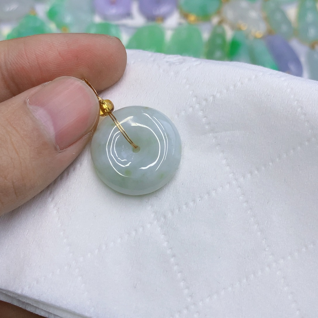 【闪购商品】颈饰未镶嵌翡翠