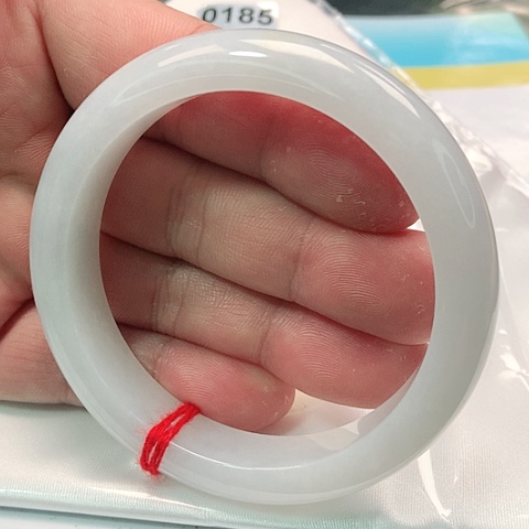 翡翠手镯未镶嵌0185号