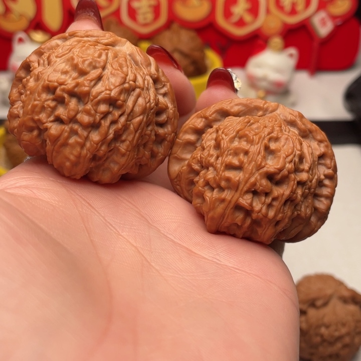 文玩核桃吊坠002白狮子45尺