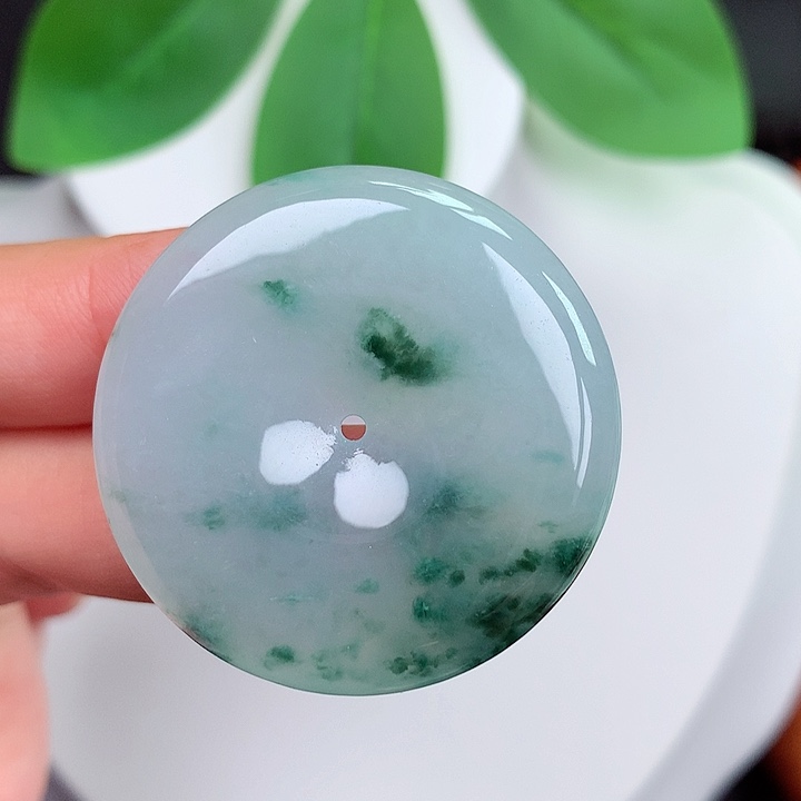 颈饰未镶嵌翡翠平安扣 36x6.4mm