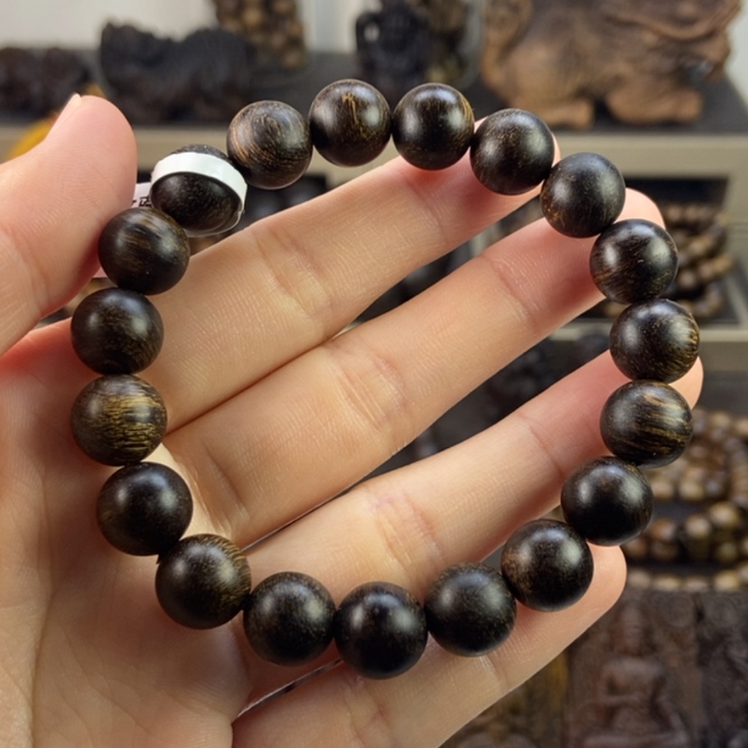 【闪购商品】沉香手串有**盼越南芽庄白奇楠留疤玉化