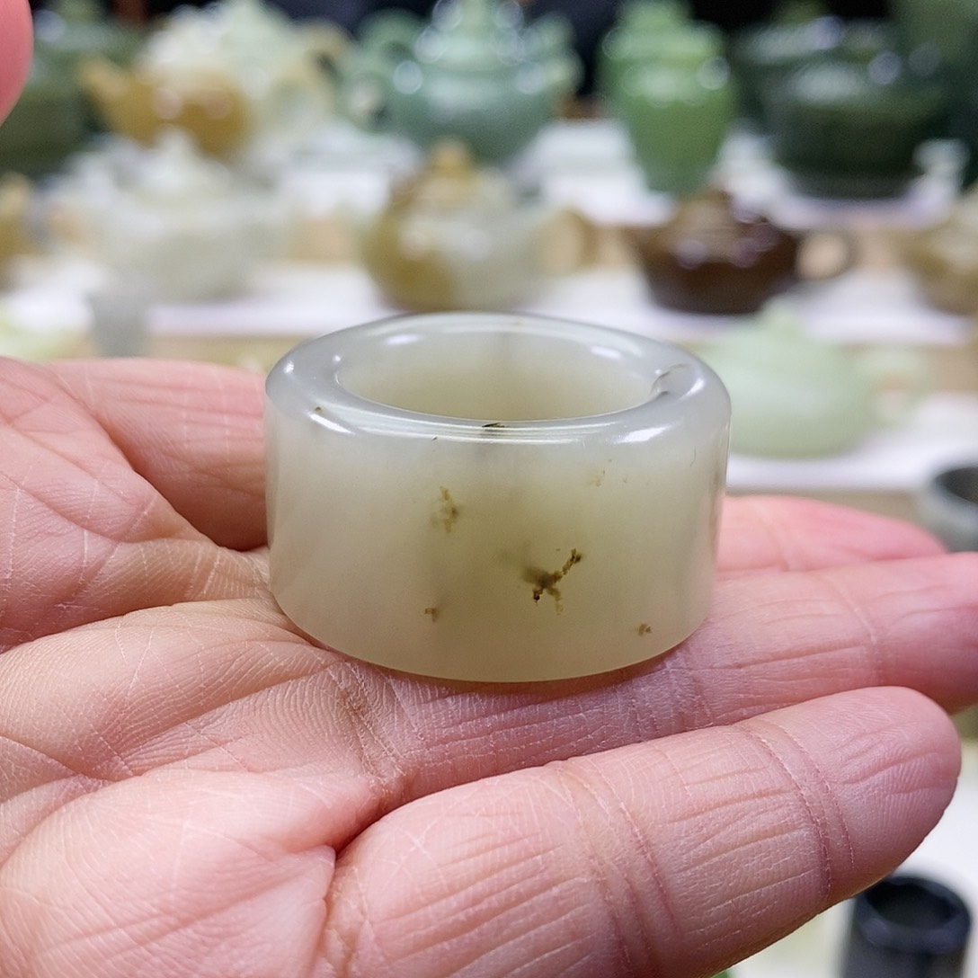 和田玉扳指未镶嵌