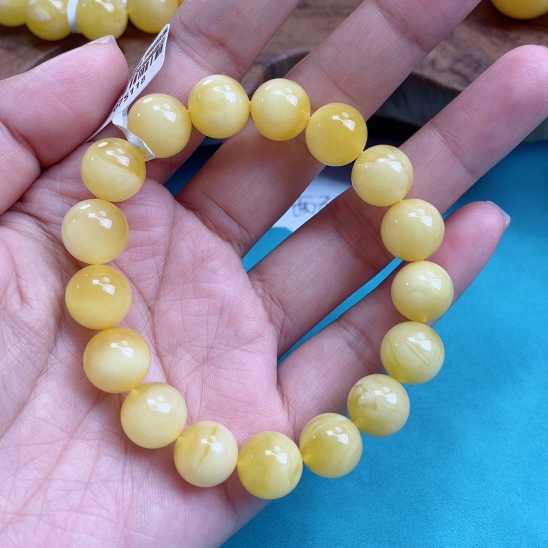 蜜蜡裸石未镶嵌蜜蜡