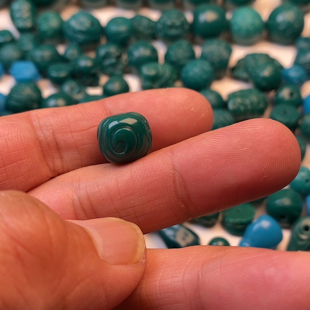 琉璃颈饰ı*ı1111111111111