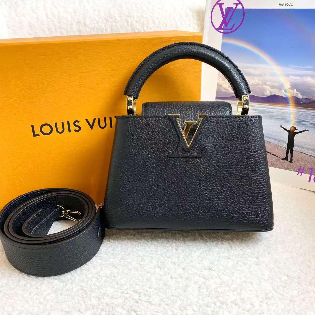 99新 LouisVuitton/路易威登 黑金cap包/21340828/代卖服务2512
