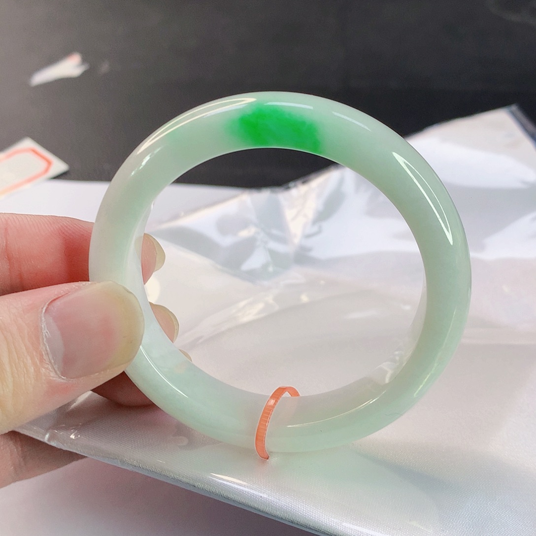 翡翠手镯未镶嵌107缅甸天然翡翠A货