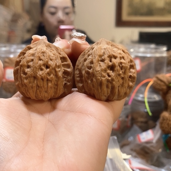 文玩核桃吊坠37崔凯公子帽