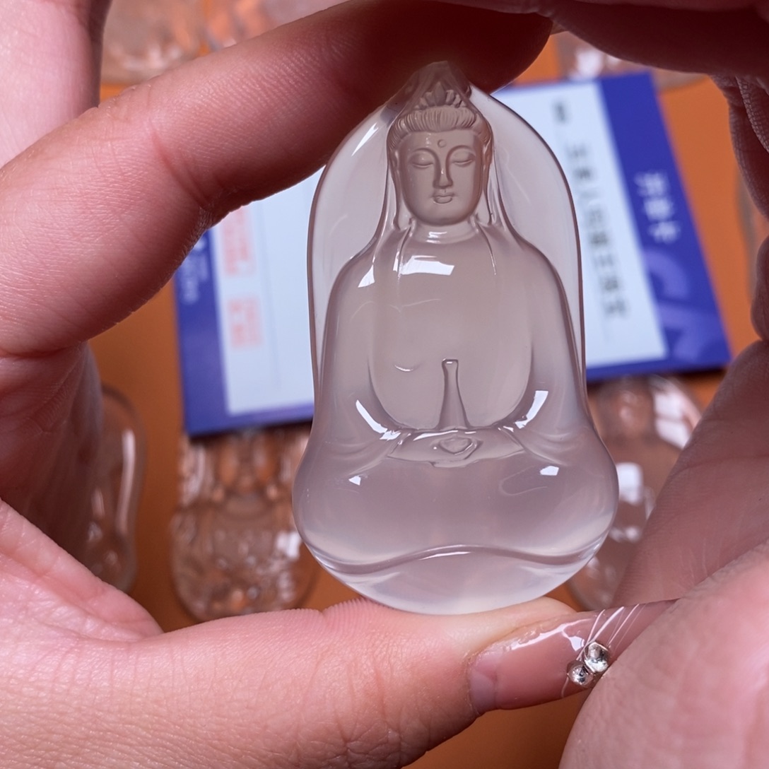 玛瑙/玉髓吊坠未镶嵌老*头